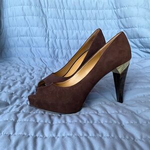 Nine West- Brown Suede Pump-Open Toe 7.5 Worn 1x- Beautiful Heel